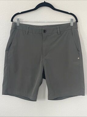 Vuori Men's Performance Shorts Gray 34 Waist 7.5" Inseam Stretch